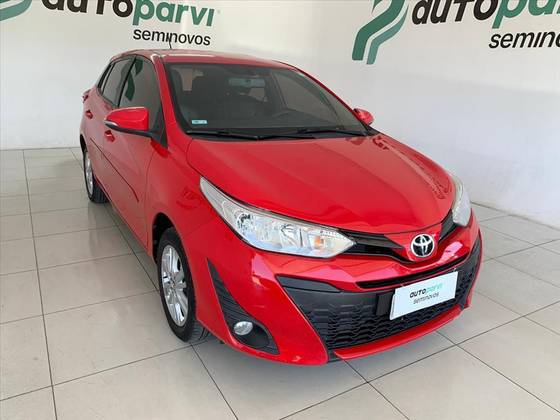 TOYOTA YARIS 1.3 16V FLEX XL PLUS TECH MULTIDRIVE TOYOTA YARIS 1.3 16V FLEX XL PLUS TECH MULTIDRIVE